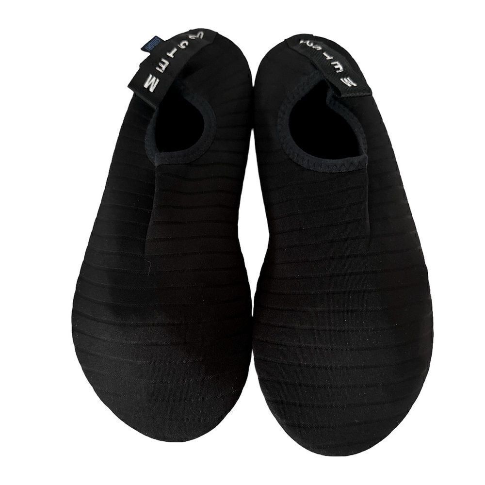 MET520 women's water sport non slipe Swim EUC